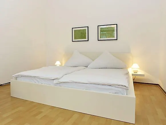 A & B Apartment & Boardinghouse Berlin-1